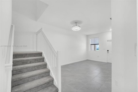 Adosado en alquiler en Homestead, Florida, 3 dormitorios, 183.85 m2 № 2055599 - foto 25