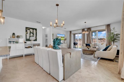 Casa en venta en Davenport, Florida, 4 dormitorios, 201.51 m2 № 1669844 - foto 11