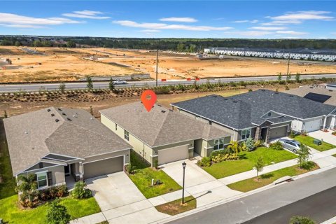 Casa en venta en Davenport, Florida, 4 dormitorios, 201.51 m2 № 1669844 - foto 7