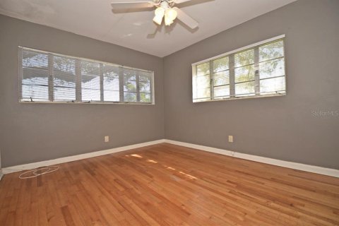 Villa ou maison à louer à Orlando, Floride: 3 chambres, 151.24 m2 № 2156210 - photo 5