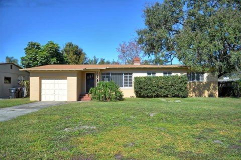Villa ou maison à Orlando, Floride 3 chambres, 151.24 m2 № 2156210
