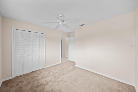 Casa en venta en Cape Coral, Florida, 4 dormitorios, 206.34 m2 № 1767352 - foto 18