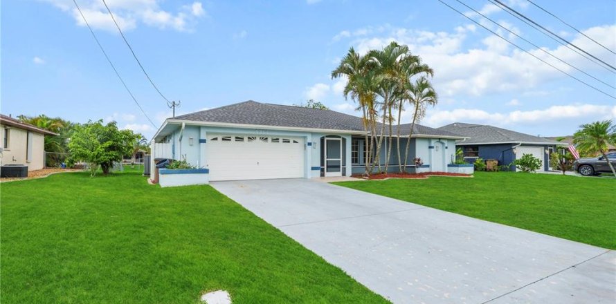 Casa en Cape Coral, Florida 4 dormitorios, 206.34 m2 № 1767352