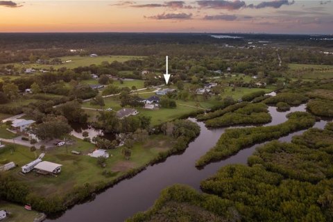 Casa en venta en New Smyrna Beach, Florida, 3 dormitorios, 167.5 m2 № 1747301 - foto 10