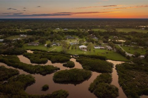 Casa en venta en New Smyrna Beach, Florida, 3 dormitorios, 167.5 m2 № 1747301 - foto 9