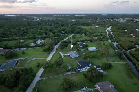 Casa en venta en New Smyrna Beach, Florida, 3 dormitorios, 167.5 m2 № 1747301 - foto 12