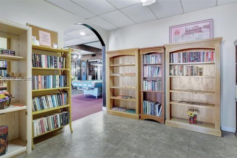 Condominio en venta en Aventura, Florida, 2 dormitorios, 100.61 m2 № 2020191 - foto 11