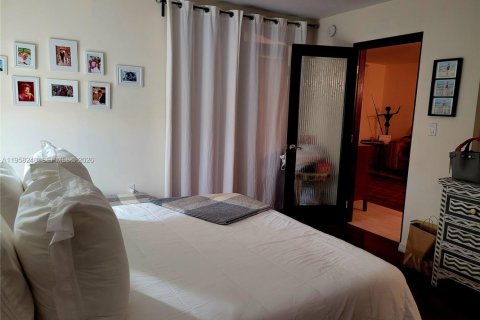 Condominio en venta en Aventura, Florida, 2 dormitorios, 100.61 m2 № 2020191 - foto 29