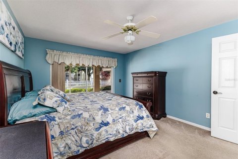 House in Winter Haven, Florida 3 bedrooms, 167.78 sq.m. № 1788025 - photo 16