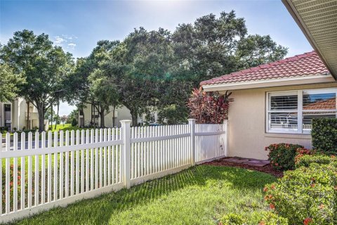House in Winter Haven, Florida 3 bedrooms, 167.78 sq.m. № 1788025 - photo 29