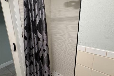 Appartement à louer à Kissimmee, Floride: 2 chambres, 134.71 m2 № 1853368 - photo 8