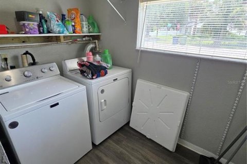 Villa ou maison à vendre à Tampa, Floride: 2 chambres, 95.22 m2 № 2156611 - photo 25
