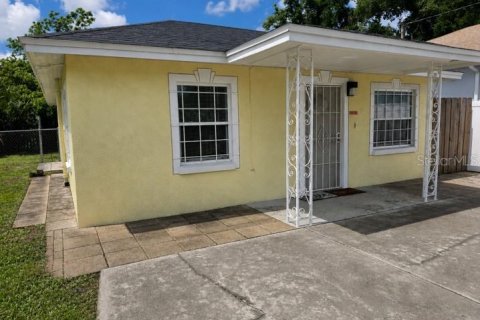 Villa ou maison à vendre à Tampa, Floride: 2 chambres, 95.22 m2 № 2156611 - photo 3