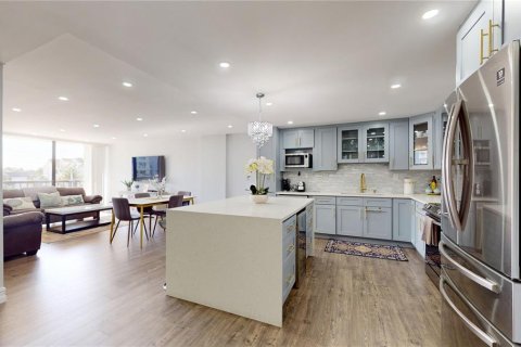 Condo in Clearwater, Florida, 2 bedrooms  № 1725125 - photo 15
