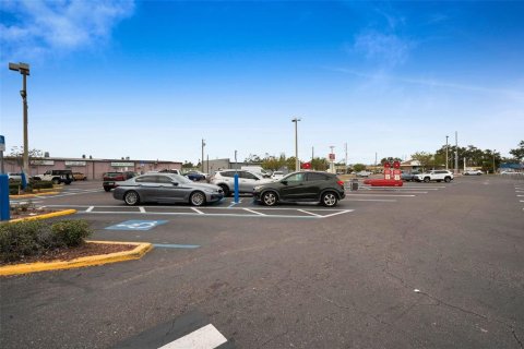 Immobilier commercial à louer à Kenneth City, Floride: 4827.57 m2 № 1723801 - photo 25
