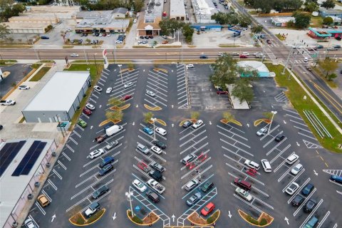 Immobilier commercial à louer à Kenneth City, Floride: 4827.57 m2 № 1723801 - photo 16