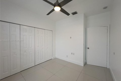 Adosado en alquiler en Pembroke Pines, Florida, 3 dormitorios, 127.28 m2 № 2026117 - foto 24
