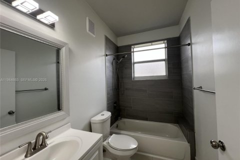 Adosado en alquiler en Pembroke Pines, Florida, 3 dormitorios, 127.28 m2 № 2026117 - foto 25