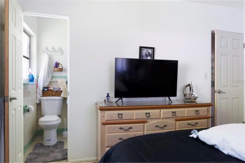 Casa en venta en Saint Petersburg, Florida, 3 dormitorios, 114.27 m2 № 1813454 - foto 14
