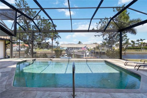 Casa en venta en Port Charlotte, Florida, 3 dormitorios, 227.05 m2 № 1608880 - foto 23