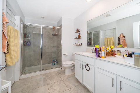 House in Kissimmee, Florida 3 bedrooms, 144.93 sq.m. № 1795169 - photo 11