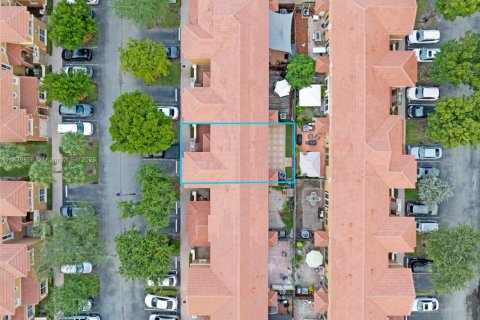 Adosado en venta en Miami Lakes, Florida, 3 dormitorios, 134.71 m2 № 1839231 - foto 30