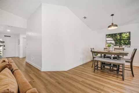 Villa ou maison à vendre à Orlando, Floride: 3 chambres, 126.81 m2 № 2306556 - photo 7