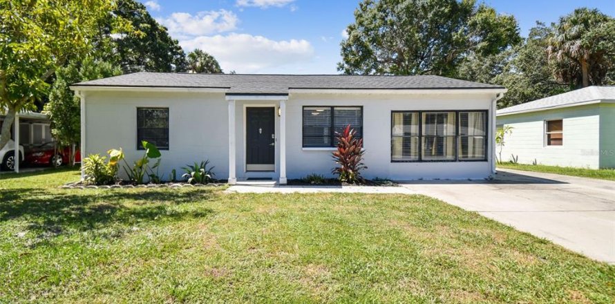 Casa en Tampa, Florida 4 dormitorios, 143.44 m2 № 1801718