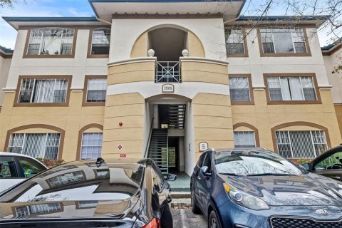 Condo in Tampa, Florida, 2 bedrooms  № 1526927 - photo 29