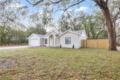 Casa en venta en Apopka, Florida, 4 dormitorios, 164.34 m2 № 2143906 - foto 2
