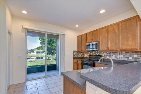 Touwnhouse à vendre à Riverview, Floride: 2 chambres, 109.25 m2 № 2226294 - photo 14