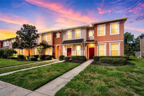 Townhouse in Riverview, Florida 2 bedrooms, 109.25 sq.m. № 2226294