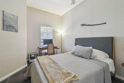 Condominio en alquiler en Tampa, Florida, 1 dormitorio, 66.98 m2 № 2094451 - foto 11