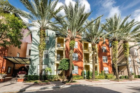 Condominio en Tampa, Florida, 1 dormitorio  № 2094451