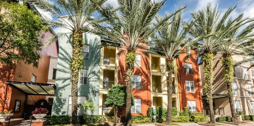 Condominio en Tampa, Florida, 1 dormitorio № 2094451