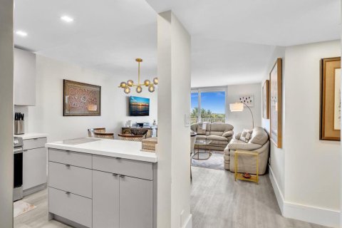 Condominio en alquiler en Pompano Beach, Florida, 2 dormitorios, 94.2 m2 № 2181946 - foto 2