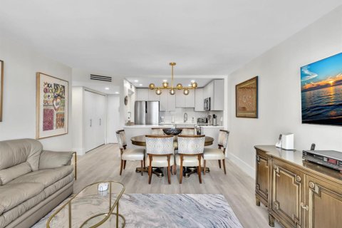 Condominio en alquiler en Pompano Beach, Florida, 2 dormitorios, 94.2 m2 № 2181946 - foto 19