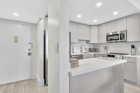 Condominio en alquiler en Pompano Beach, Florida, 2 dormitorios, 94.2 m2 № 2181946 - foto 10