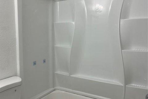 Apartment in Tampa, Florida 2 bedrooms, 89.19 sq.m. № 2150927 - photo 9