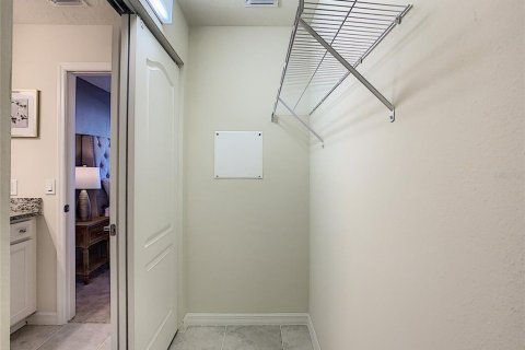 Townhouse in Kissimmee, Florida 5 bedrooms, 210.24 sq.m. № 1143356 - photo 22