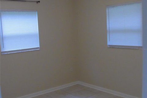 Villa ou maison à louer à DeLand, Floride: 1 chambre, 90.12 m2 № 2384033 - photo 9