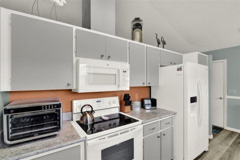 Купить виллу или дом в Лисбург, Флорида 8 комнат, 135.45м2, № 1837006 - фото 10