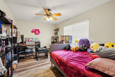 House in Tampa, Florida 3 bedrooms, 139.54 sq.m. № 2233730 - photo 22