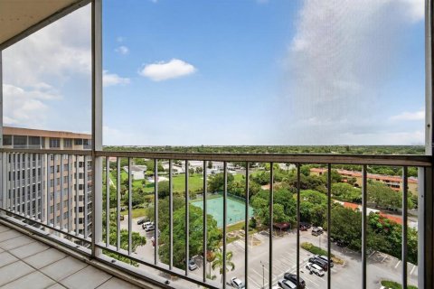 Купить кондоминиум в Корал-Спрингс, Флорида 3 комнаты, 125.42м2, № 2147107 - фото 4