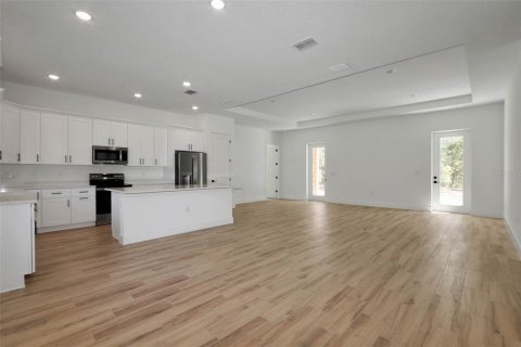 Villa ou maison à vendre à Dunnellon, Floride: 3 chambres, 170.38 m2 № 2299773 - photo 3