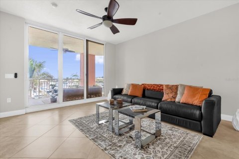 Condominio en venta en Palmetto, Florida, 2 dormitorios, 163.32 m2 № 2097060 - foto 8