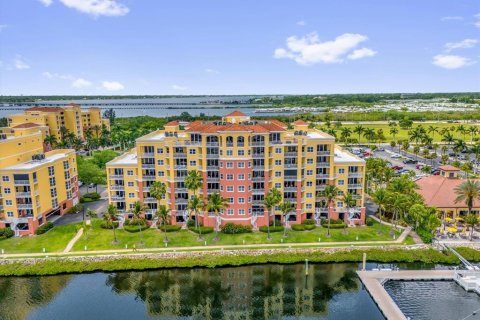 Condominio en venta en Palmetto, Florida, 2 dormitorios, 163.32 m2 № 2097060 - foto 2