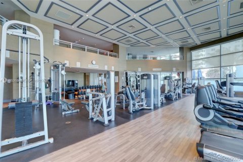 Condo in Hollywood, Florida, 3 bedrooms  № 2152542 - photo 18