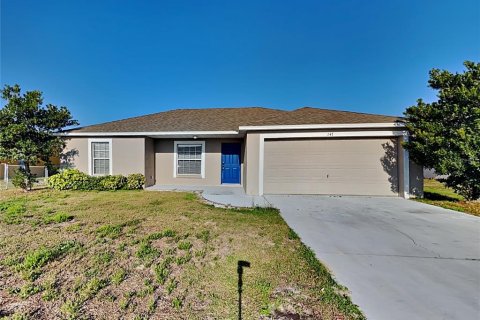 Villa ou maison à Winter Haven, Floride 3 chambres, 126.07 m2 № 2396510