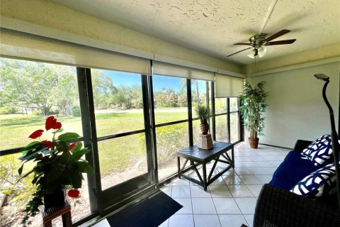 Condominio en alquiler en Punta Gorda, Florida, 2 dormitorios, 140.84 m2 № 2098318 - foto 8